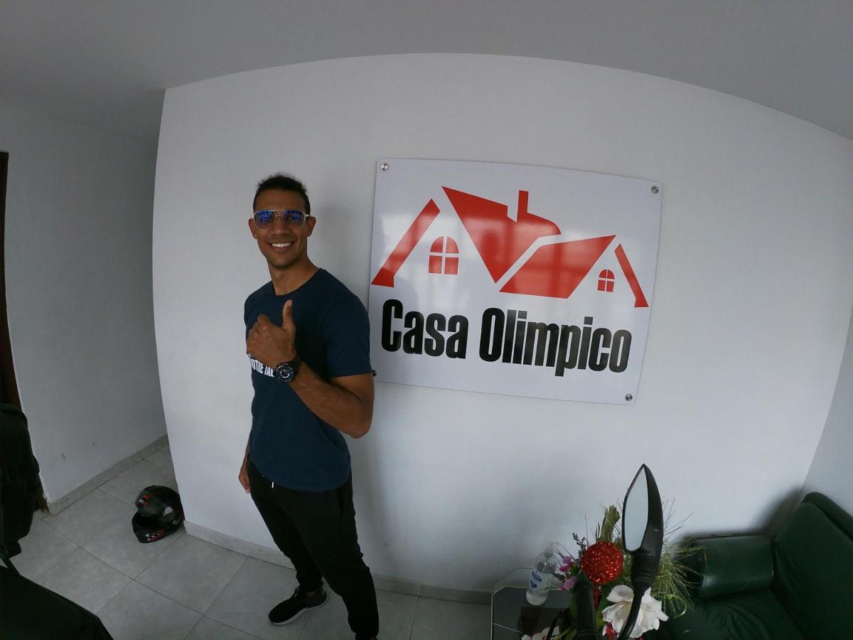 Casa Olimpico Hostal กาลี ภายนอก รูปภาพ